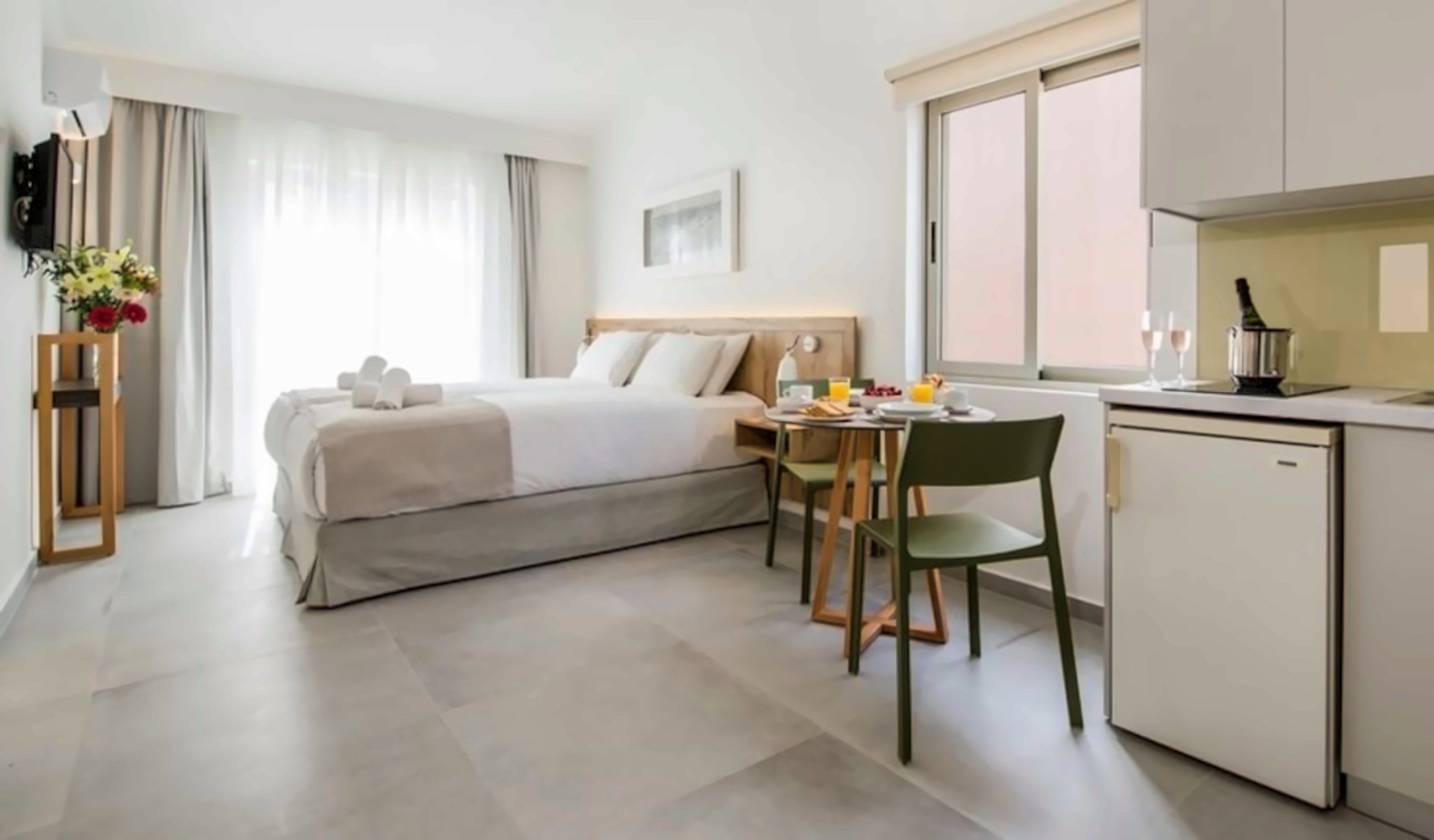 Lotus Hotel Apartments Chania Kato Daratso Greece photo, price for